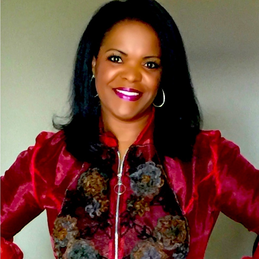 Meet your Posher, Angela